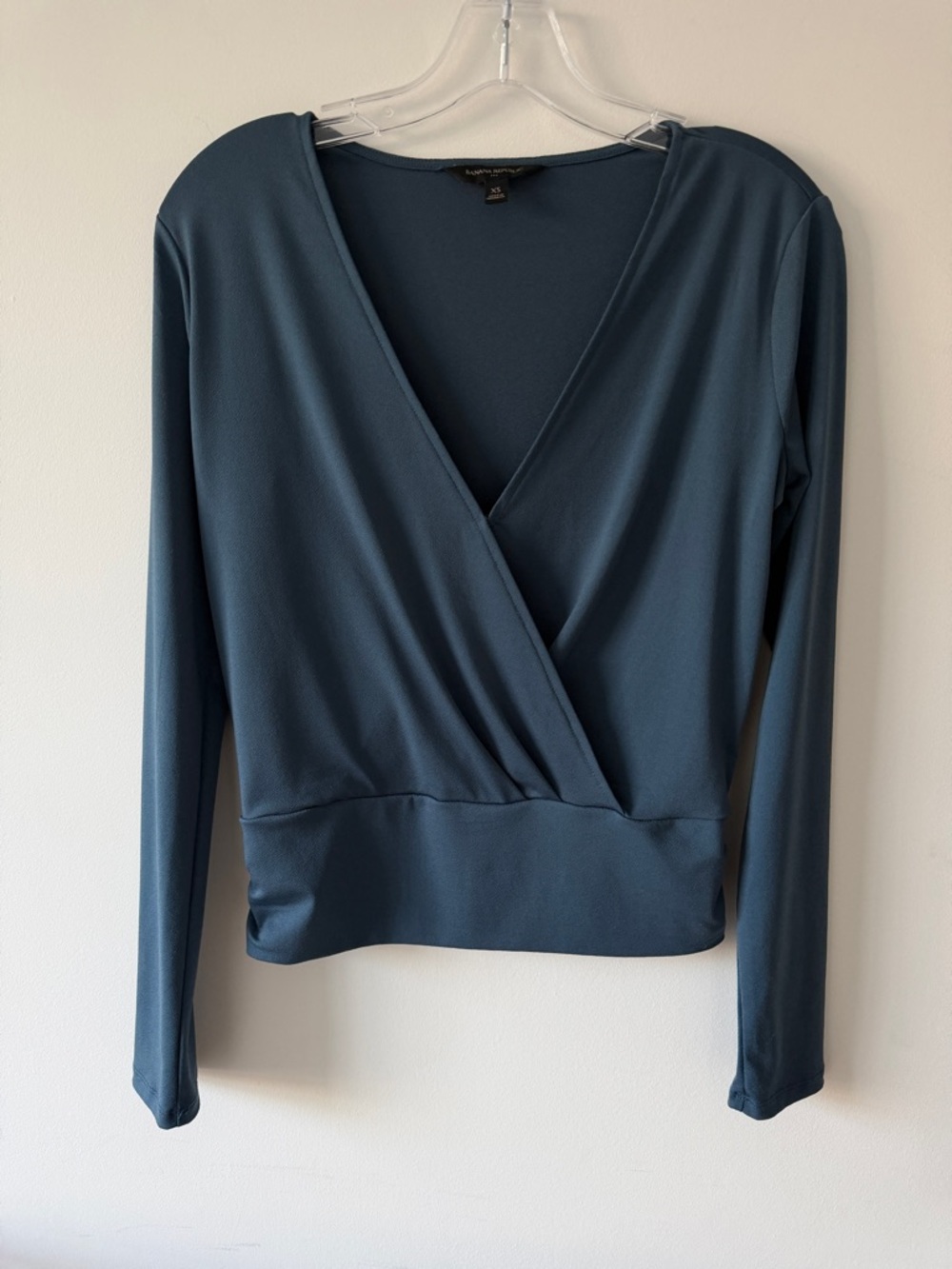 Banana Republic Wrap Top XS Blue Long Sleeve Elegant Stretch